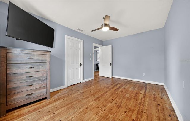 221 AVENUE F SE, Winter Haven, FL 33880