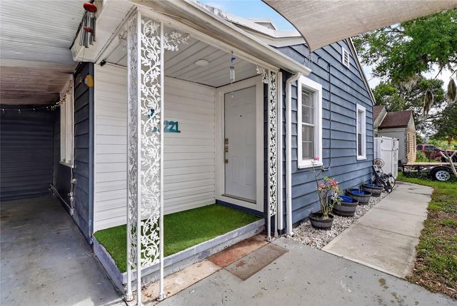 221 AVENUE F SE, Winter Haven, FL 33880