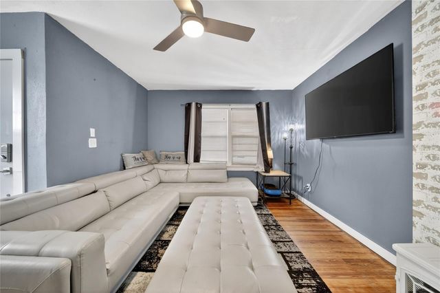 221 AVENUE F SE, Winter Haven, FL 33880