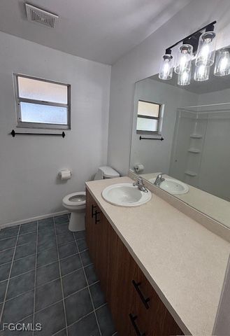 503 NE 24th PL, Cape Coral, FL 33909