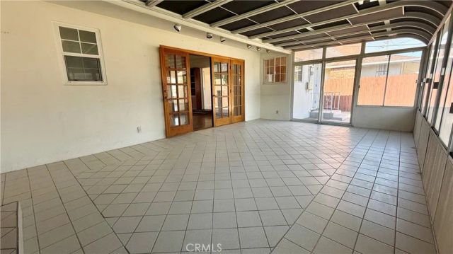 1048 E 45th Way, Long Beach, CA 90807