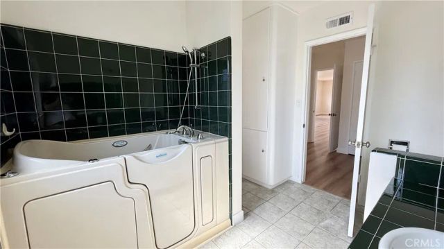 1048 E 45th Way, Long Beach, CA 90807