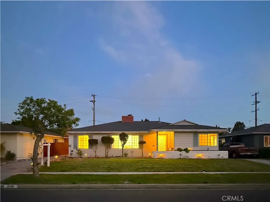 1048 E 45th Way, Long Beach, CA 90807