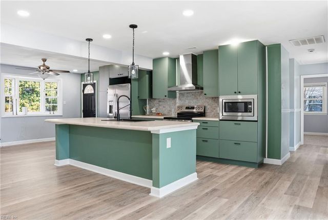 814 Burton ST, Hampton, VA 23666