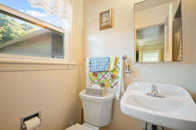 929 Capistrano Drive, Salinas, CA 93901