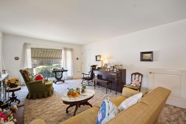 929 Capistrano Drive, Salinas, CA 93901