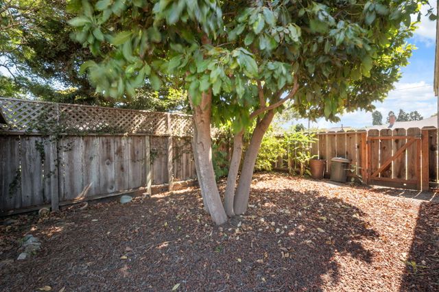 929 Capistrano Drive, Salinas, CA 93901