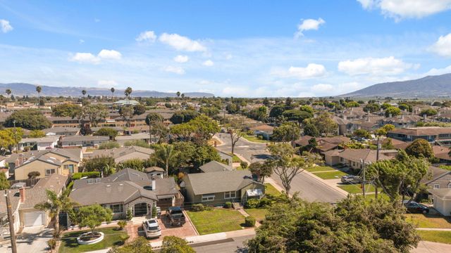 929 Capistrano Drive, Salinas, CA 93901