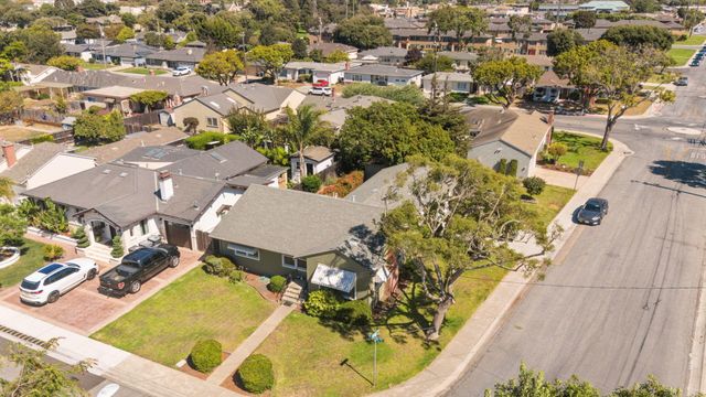 929 Capistrano Drive, Salinas, CA 93901