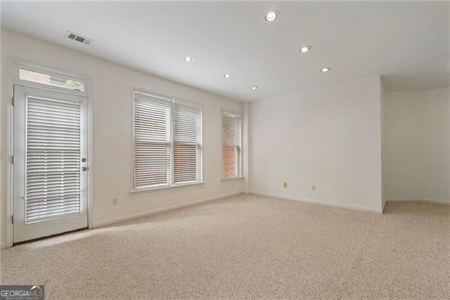 925 York Cove, Milton, GA 30004