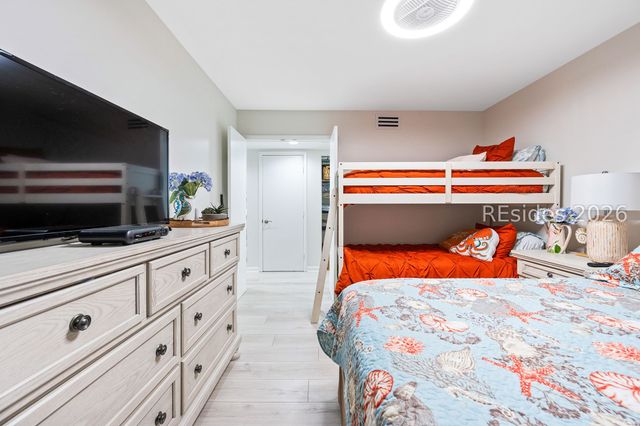 20 Queens Folly Road 1881, Hilton Head Island, SC 29928