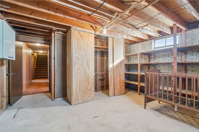 4565 Alice Road, Center Point, IA 52213