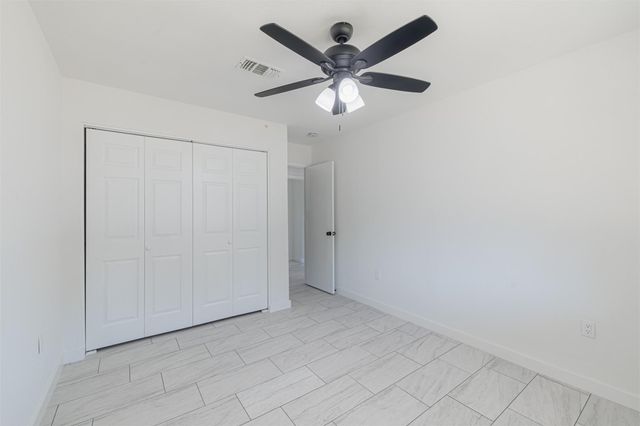 2122 Maple Circle, Rosenberg, TX 77471