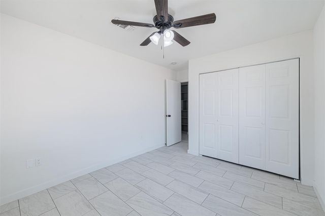 2122 Maple Circle, Rosenberg, TX 77471