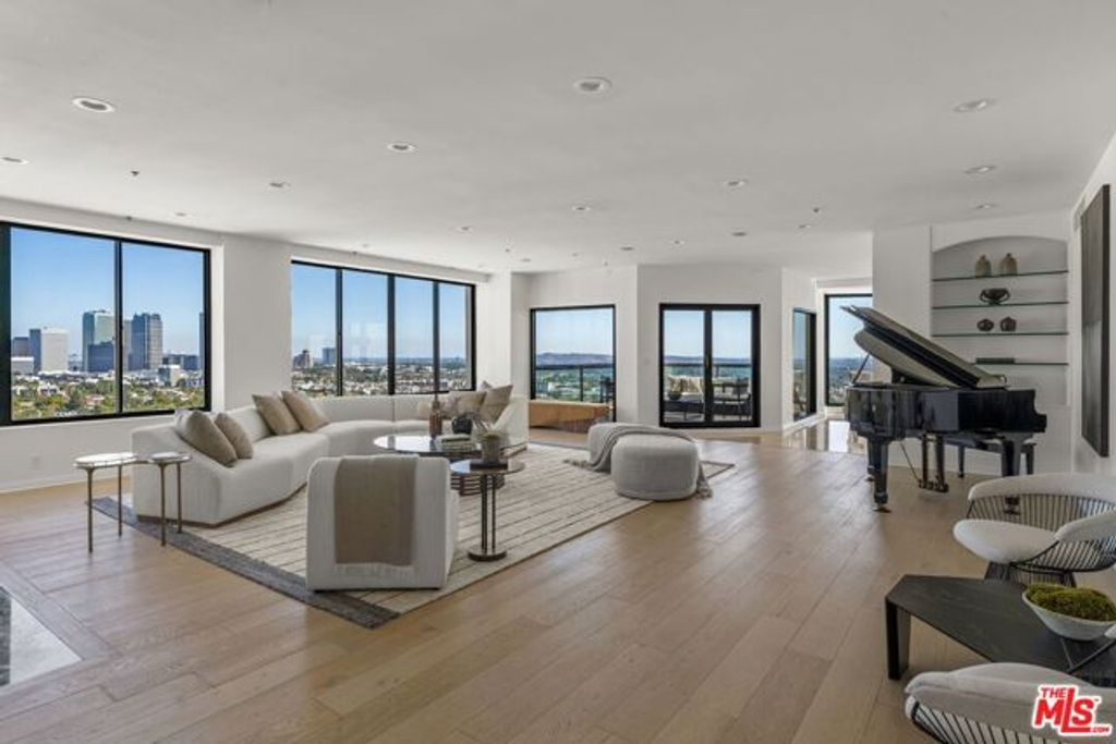 10724 Wilshire Boulevard 1501, Los Angeles, CA 90024