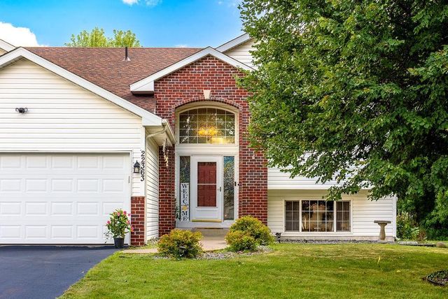 22363 Jed Drive, Rogers, MN 55374