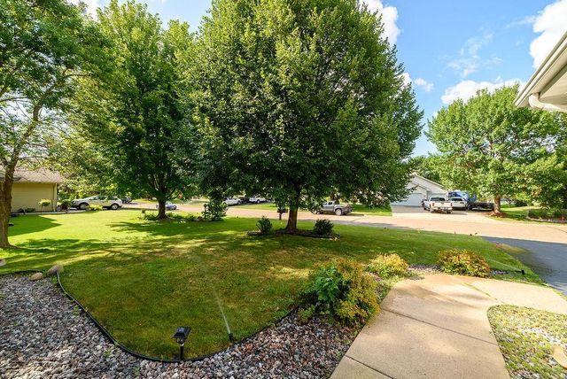 22363 Jed Drive, Rogers, MN 55374