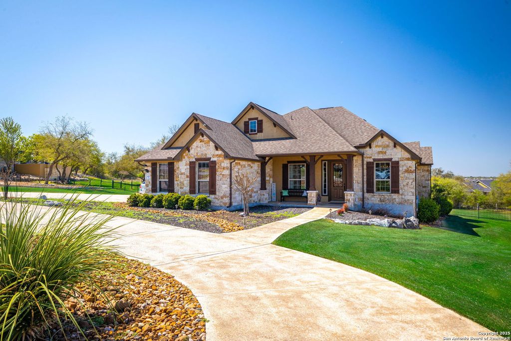 1471 DECANTER DR, New Braunfels, TX 78132
