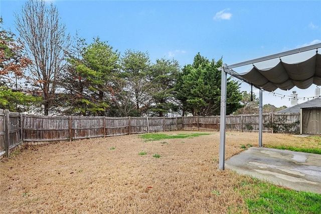 3184 Elmwood Court, Atlanta, GA 30349