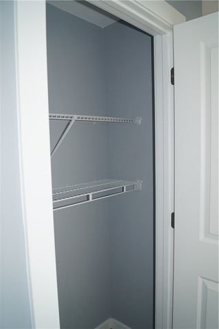 412 Jane St, Jeannette, PA 15644