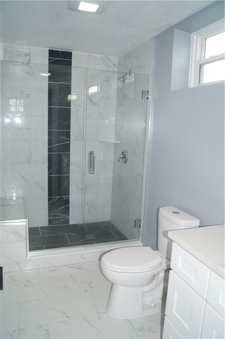 412 Jane St, Jeannette, PA 15644