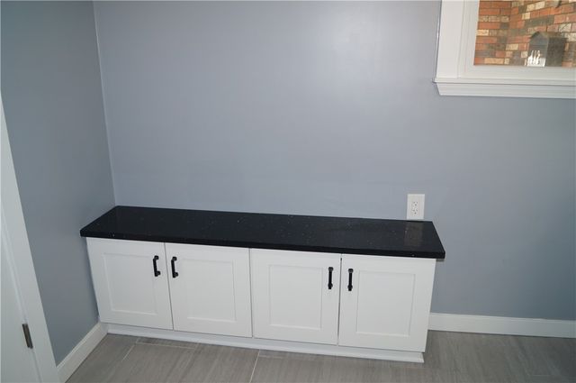 412 Jane St, Jeannette, PA 15644