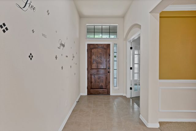 8118 La Frontera Trail, Arlington, TX 76002