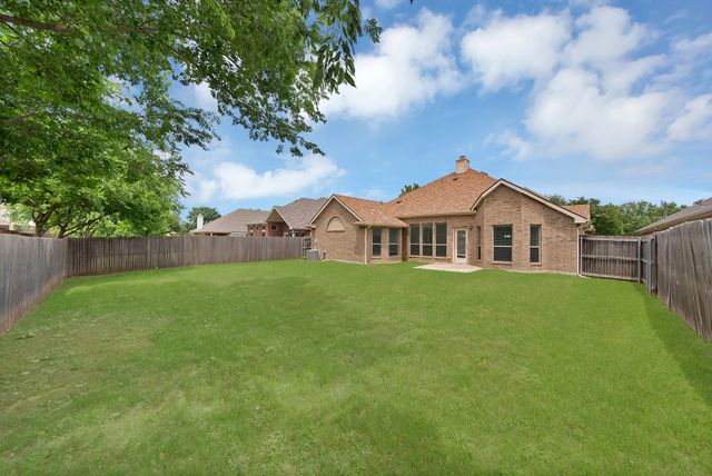 8118 La Frontera Trail, Arlington, TX 76002