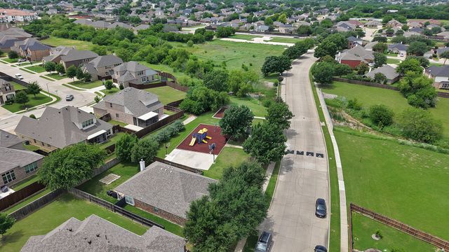8118 La Frontera Trail, Arlington, TX 76002