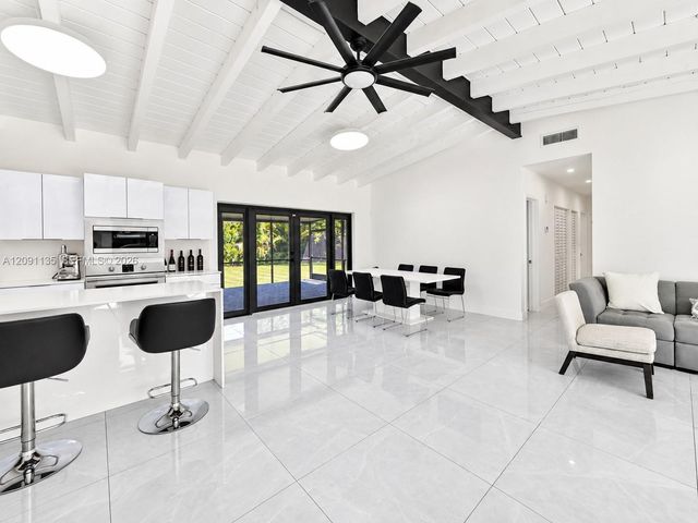 9401 SW 82nd Avenue, Miami, FL 33156