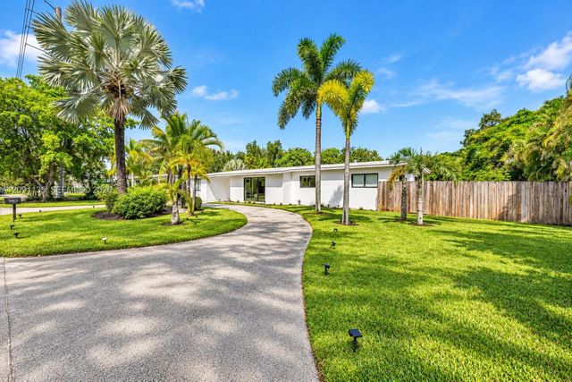 9401 SW 82nd Avenue, Miami, FL 33156