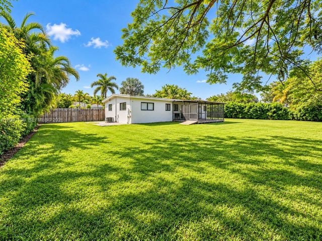 9401 SW 82nd Avenue, Miami, FL 33156