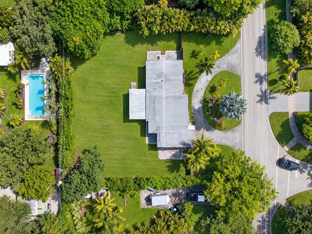 9401 SW 82nd Avenue, Miami, FL 33156