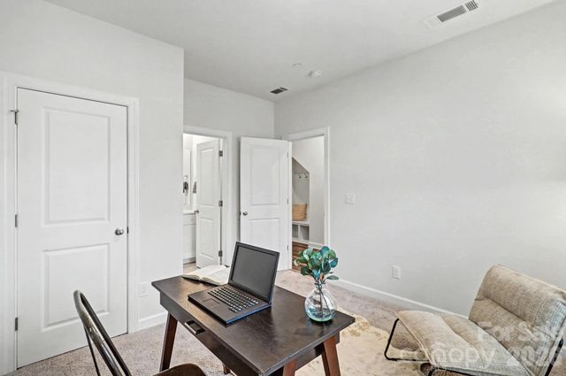 3537 Auburn Curb Road, Charlotte, NC 28217