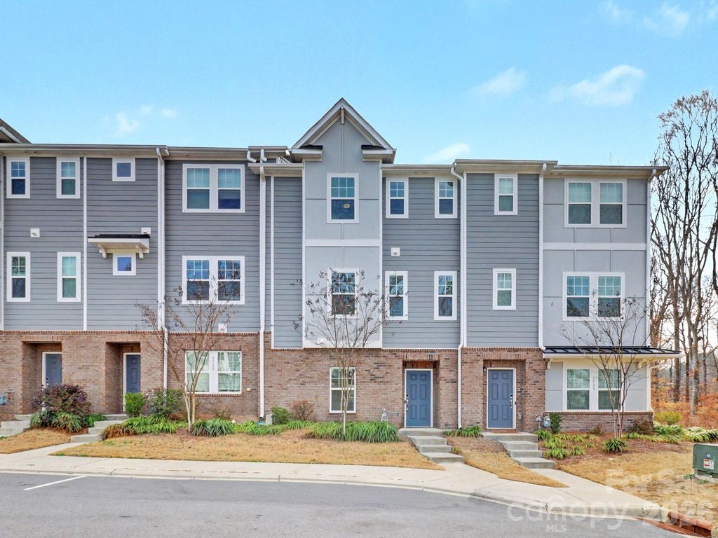 3537 Auburn Curb Road, Charlotte, NC 28217