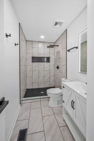 111 Gates Dr, Hendersonville, TN 37075