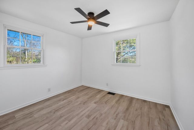 111 Gates Dr, Hendersonville, TN 37075