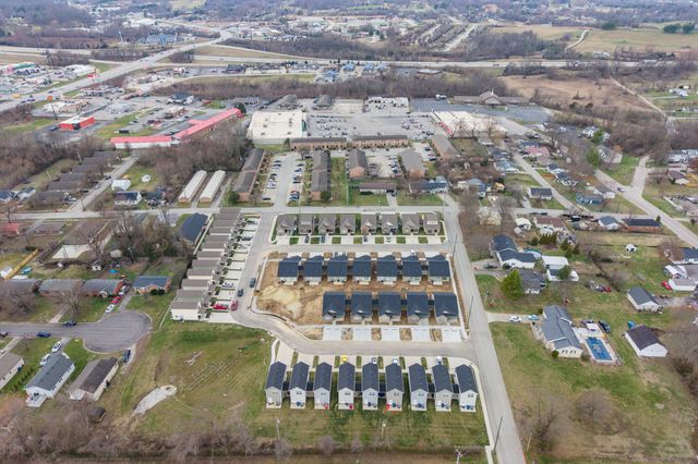 100, 106, 112, 118, 124 Harvest Bend Trail, Berea, KY 40403