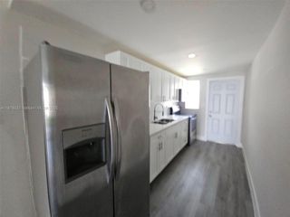 1450 NE 170th St 107, North Miami Beach, FL 33162