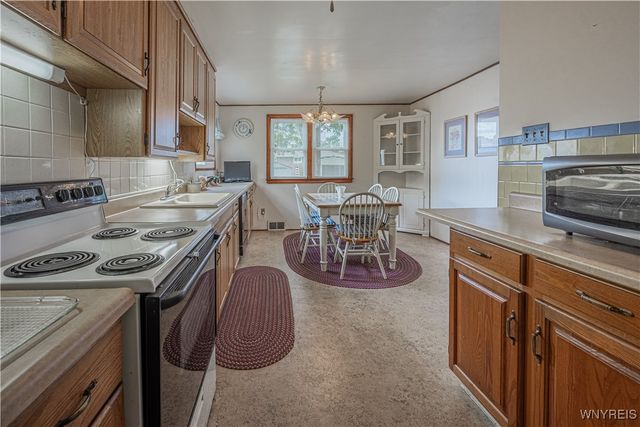 634 73rd Street, Niagara Falls, NY 14304