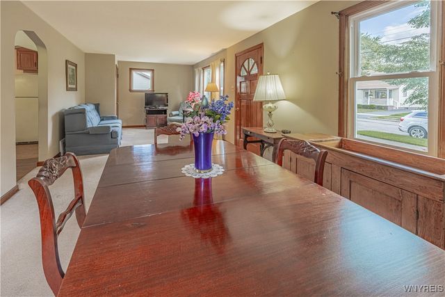 634 73rd Street, Niagara Falls, NY 14304