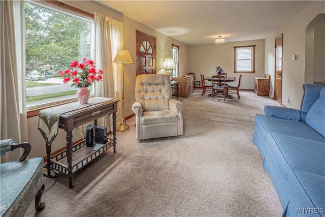 634 73rd Street, Niagara Falls, NY 14304