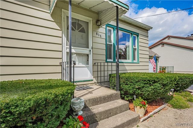634 73rd Street, Niagara Falls, NY 14304