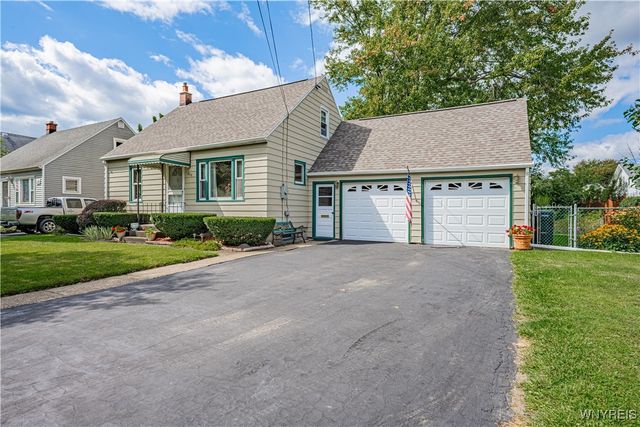 634 73rd Street, Niagara Falls, NY 14304