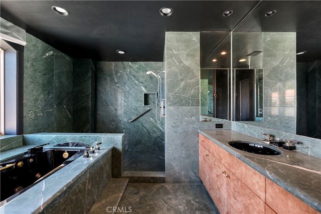 53 Marguerite, Rancho Palos Verdes, CA 90275
