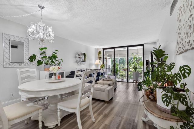 8150 W Mcnab Rd 304, Tamarac, FL 33321