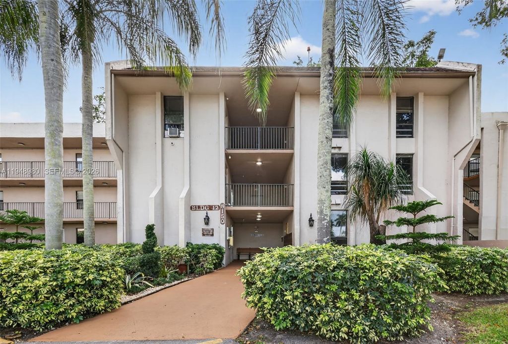 8150 W Mcnab Rd 304, Tamarac, FL 33321