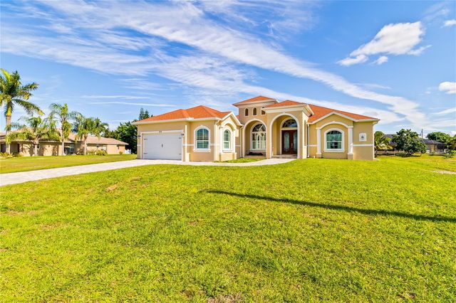 238 W PINE VALLEY LANE, Rotonda West, FL 33947
