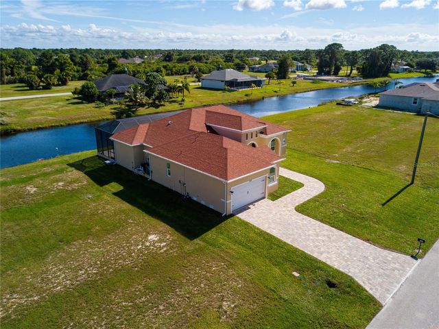 238 W PINE VALLEY LANE, Rotonda West, FL 33947