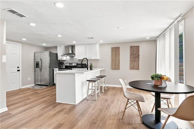 8804 E 47th Street, Kansas City, MO 64129